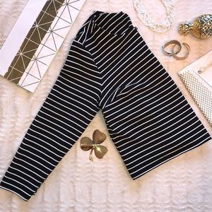 ❤️ SALE ❤️ EUC APT 9 Striped Blazer